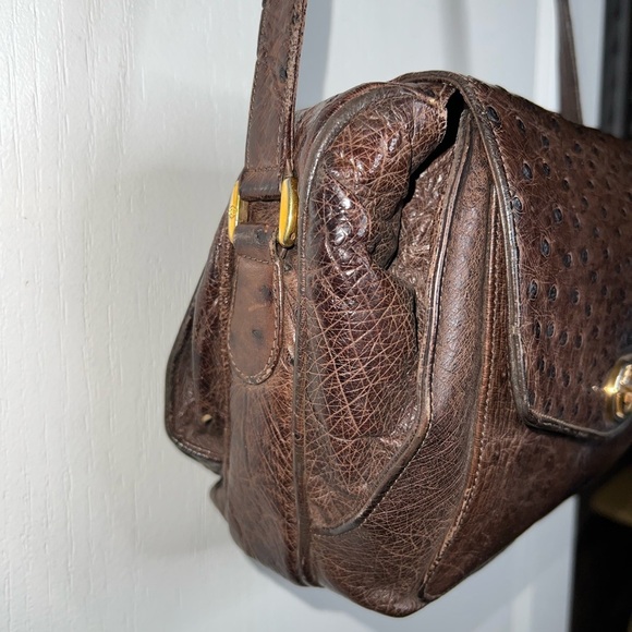 Vintage Gucci Ostrich Crossbody - Picture 4 of 16